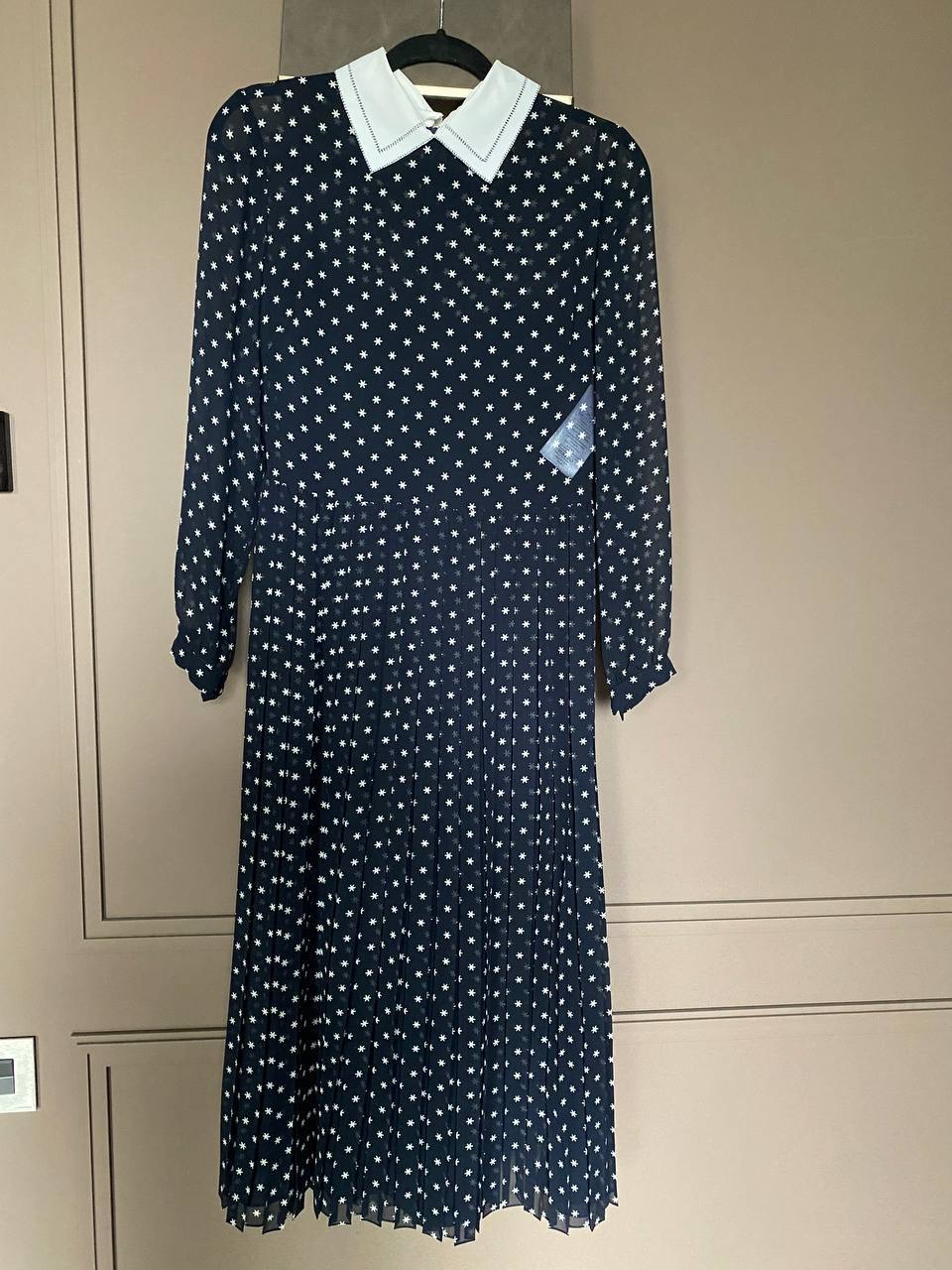 Christian Dior Star Print Silk Dress - Image 2