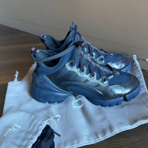 Dior D-Connect Sneakers